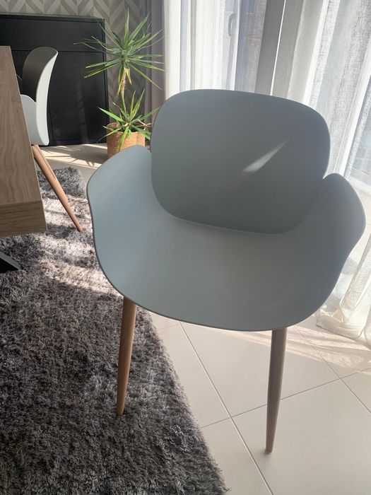 Cadeiras para mesa de jantar