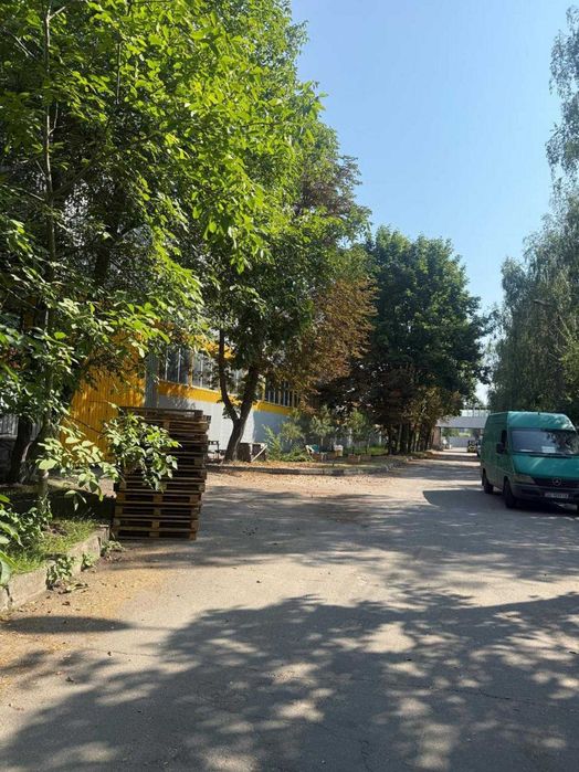 ПРОДАЖ: Великий виробничо-складський комплекс у Вінниці (18 500 м²)