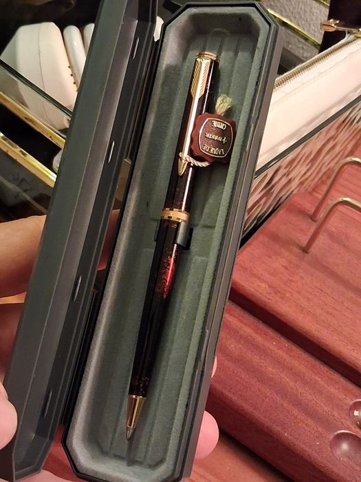 Caneta esferográfica Parker Premier laca da China