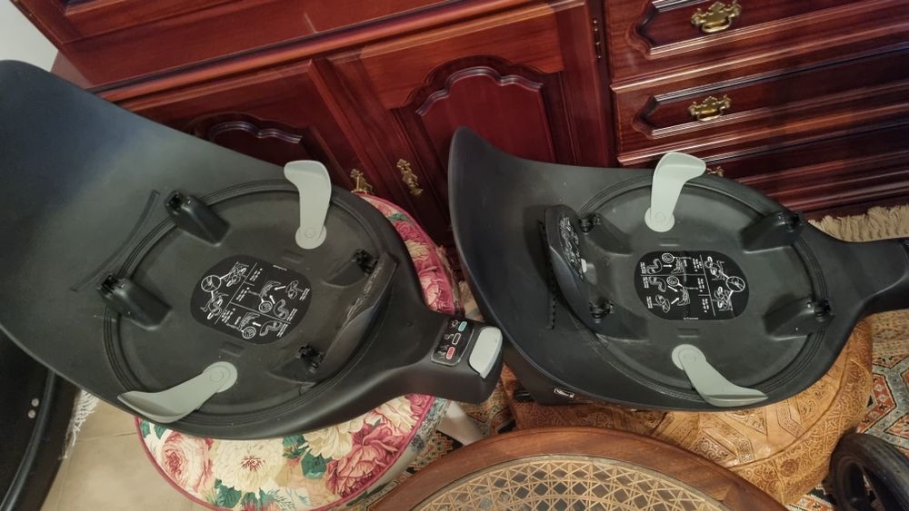 Vendo carrinho e ovinho cybex