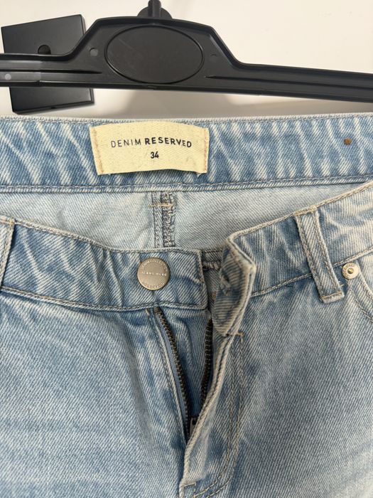 Spodnie dzinsowe Reserved 38