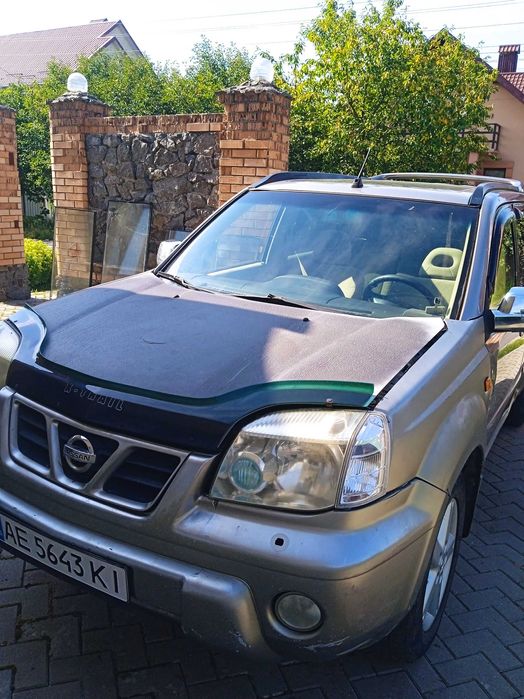 Продам Ніссан Т 30