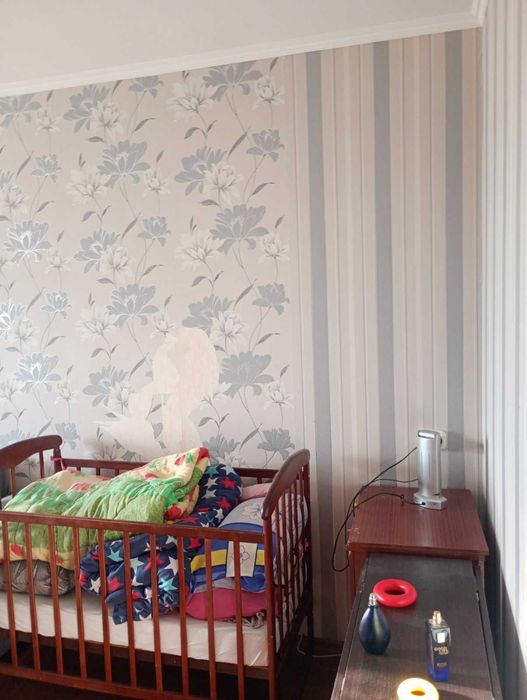 Продам 2х ком кв Салтовское  Шоссе. Отличный район. Сертификат да. TB