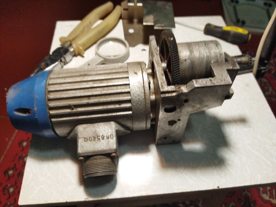 Двигун кроковий з редуктором. ШД-5Д1МУЗ