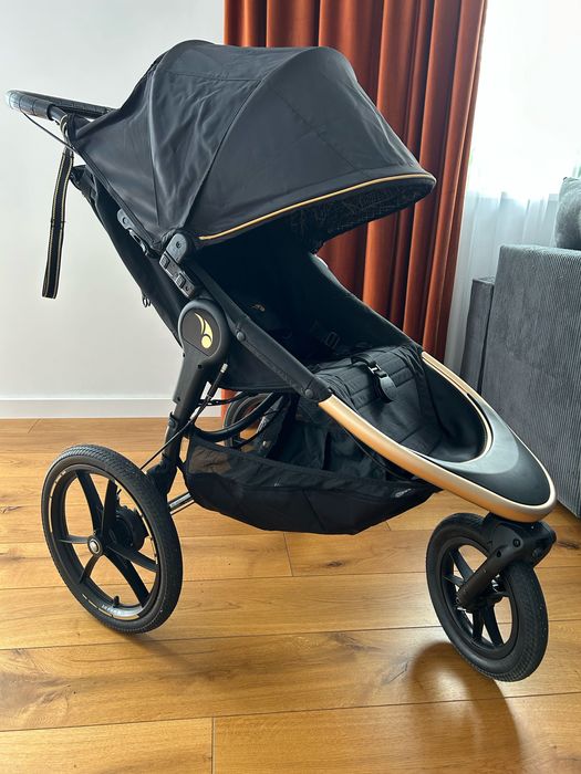 Wózek do biegania 3 kołowy baby jogger summit x3 by Robin Arzon