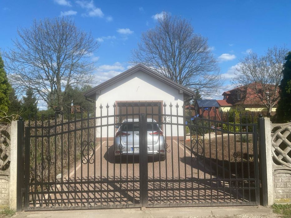 Sprzedam solidną brame metalową