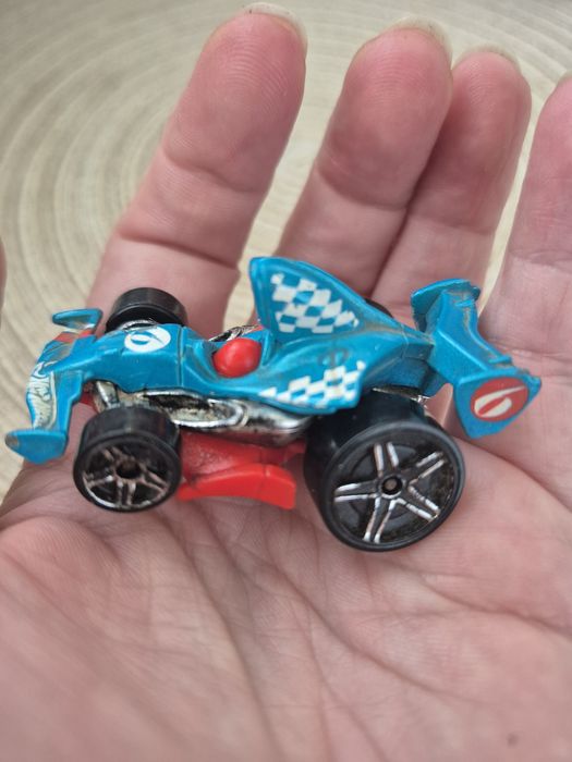 Машинка железная Hot Wheels