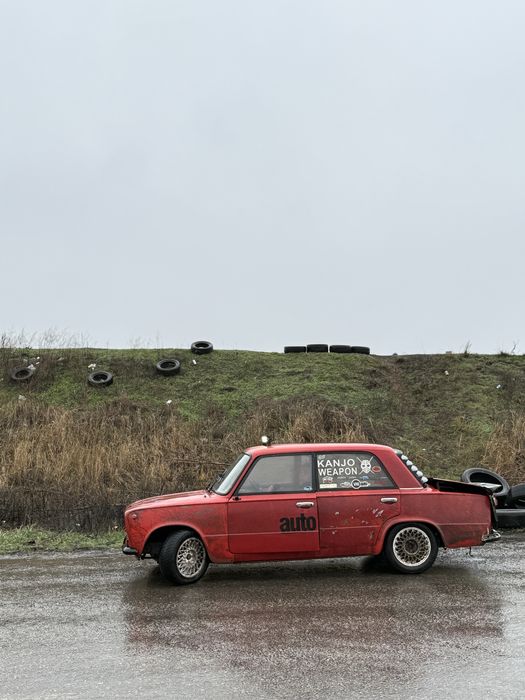 Корч Ваз 2101 на всех жирах