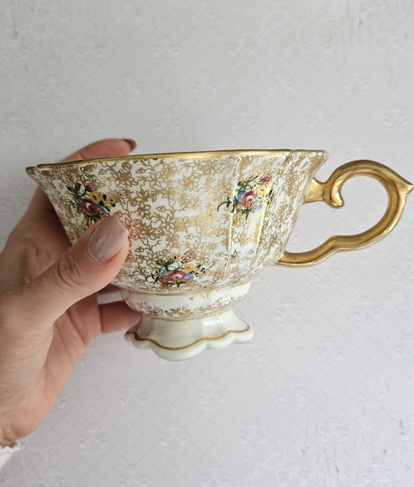 Hand-painted mug by OAL64862819756673122