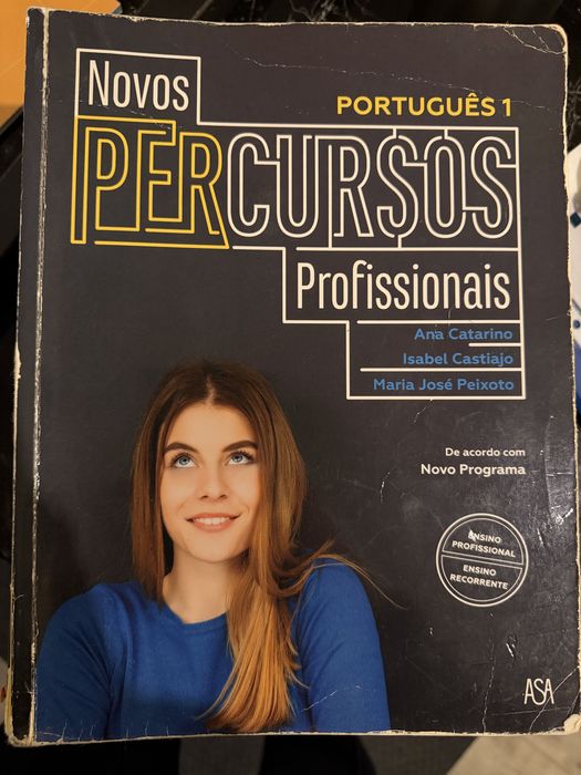 Livros escolares impecáveis