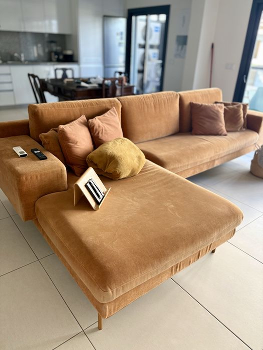 Sofa com Chaise Long