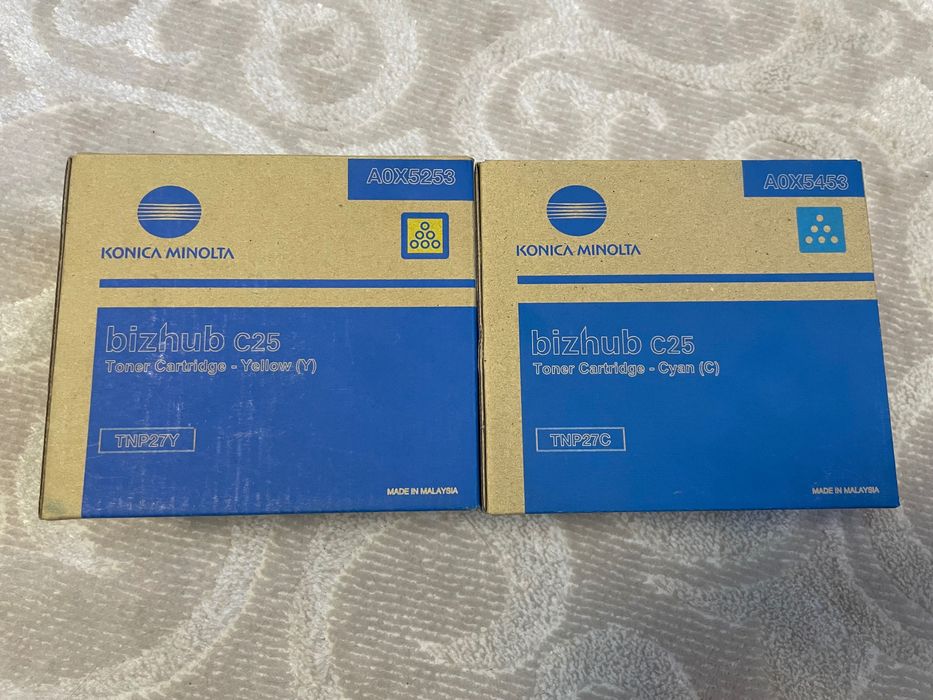 Оригінальний картридж minolta c25 tnp27y, tnp27c