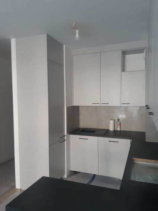 Złota rączka  stolarz skladanie mebli wymiana frontów meble na wymiar