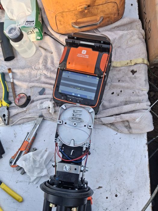 Światłowód naprawa 24H  SOS