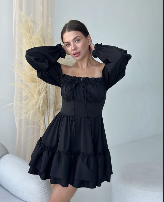 Чорна сукня Melius