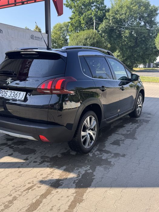 Sprzedam Peugeot 2008 aircross 2019 rok  1,5 Blue Hdi 120 tyś km