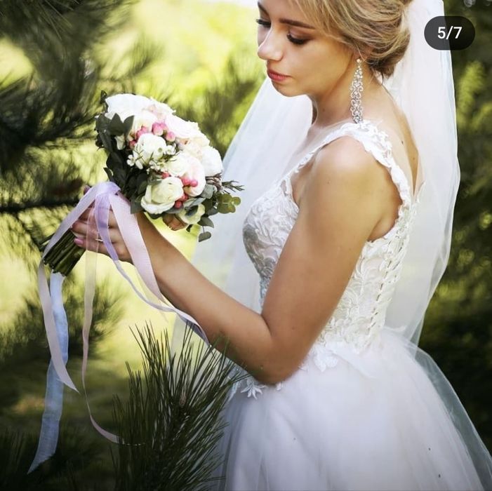 Весільна сукня розмір 42