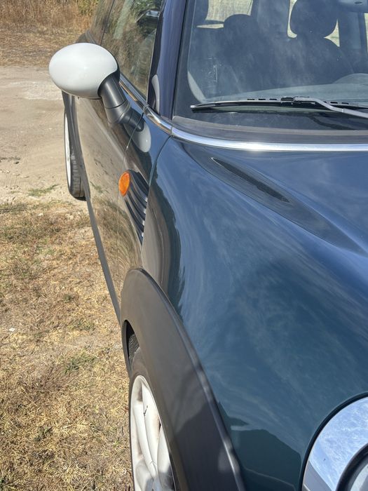 Mini Cooper D 2008517577764630046728