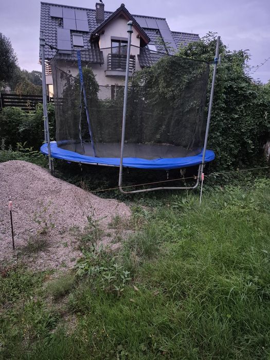 Trampolna dużą stabilna