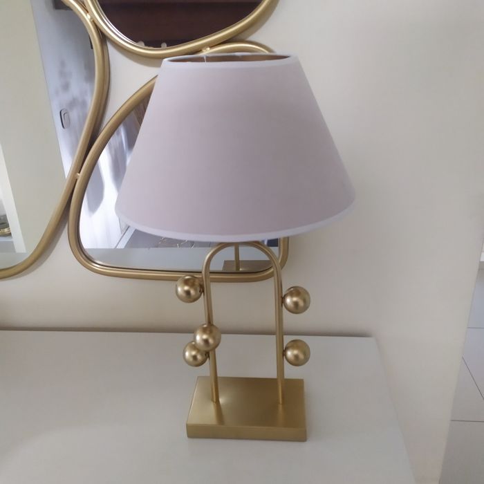 Beżowo-złoty klosz do lampy