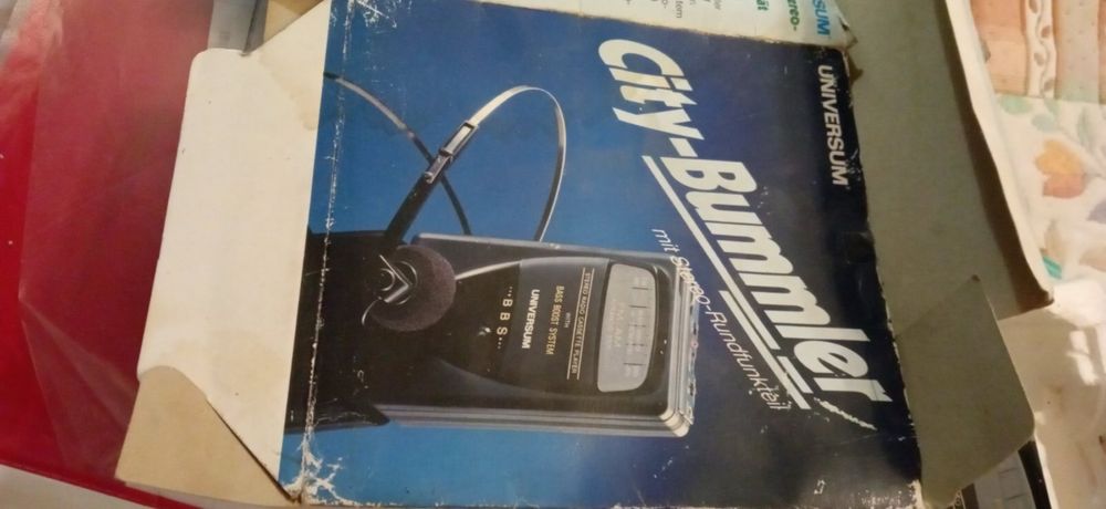 Кассетный плеер Universum City-Bummler Stereo (Ретро 80-х)