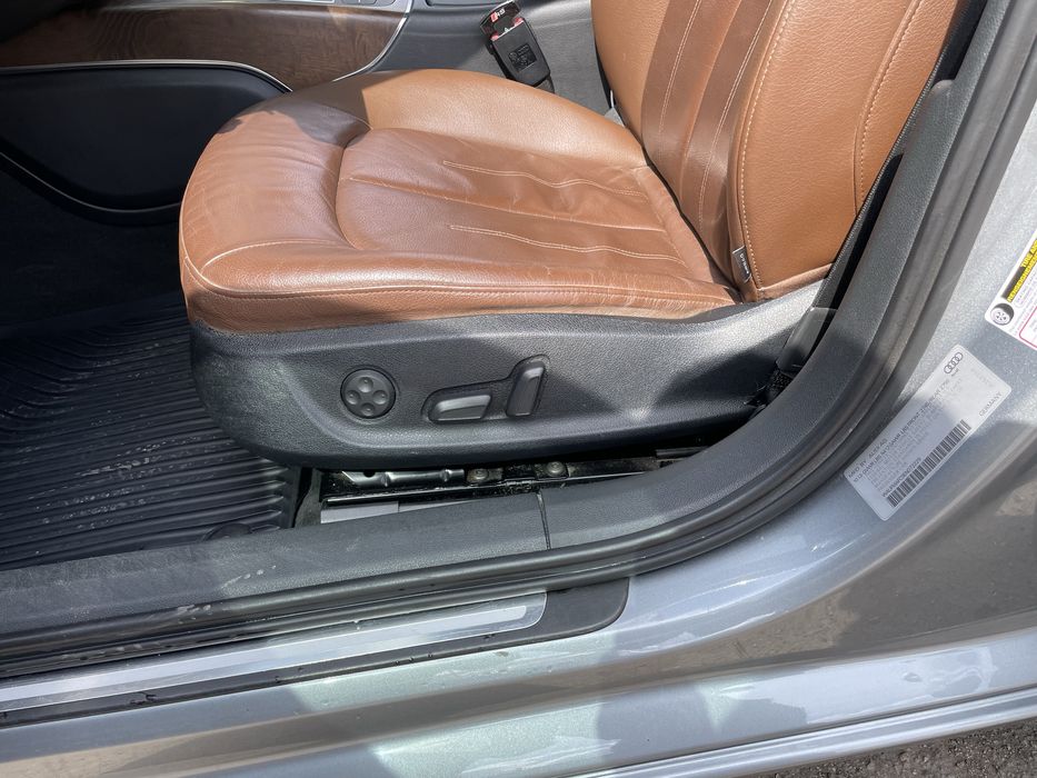 Продаю власне авто Audi A6C7