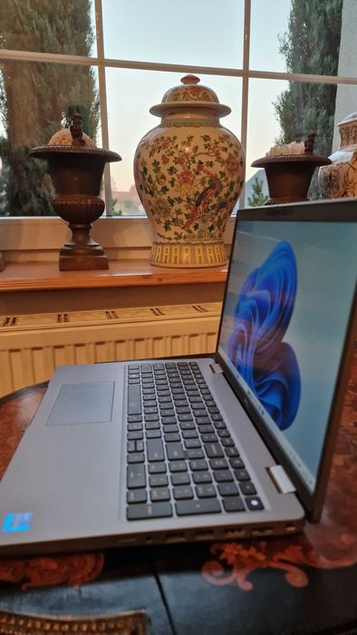 Dell Latitude 5531 i7/16 GB/512 GB/Dotyk/Win11 Pro+oryg torba i myszka