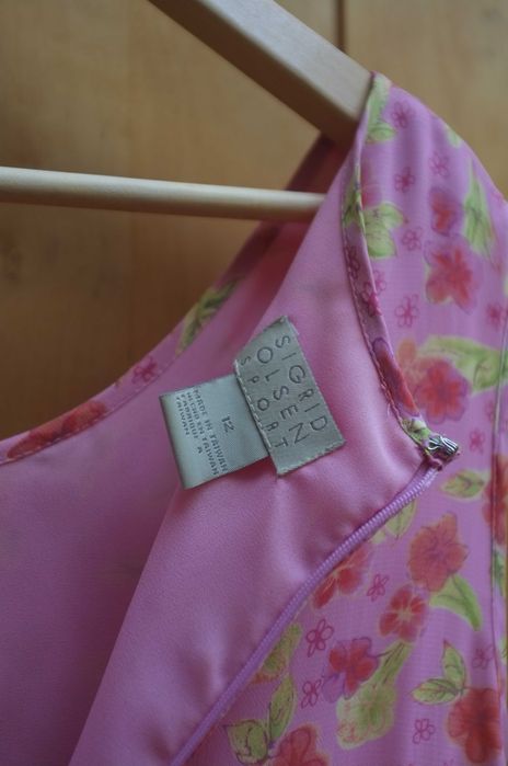 różowa długa sukienka maksi kwiaty łączka Sigrid Olsen kawaii harajuku