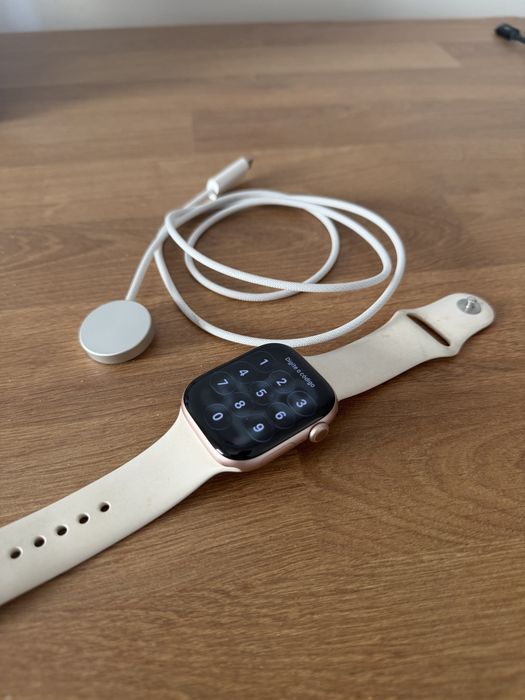 Apple watch gold series 11 46mm