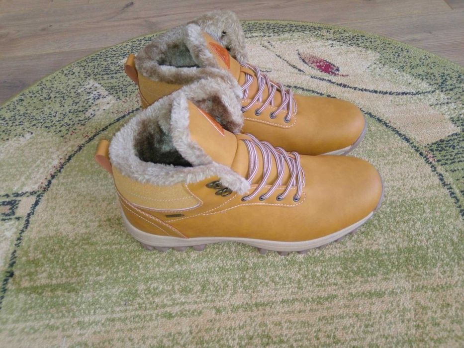 Buty zimowe męskie wysokie ocieplane miodowe śniegowce 46 trapery