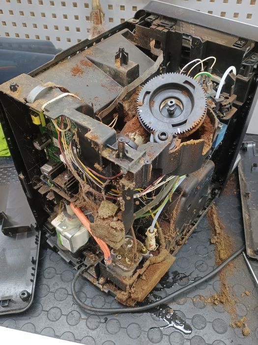 Обслуговування і ремонт побутових кавових машин, кавоварок. Кавомашин.