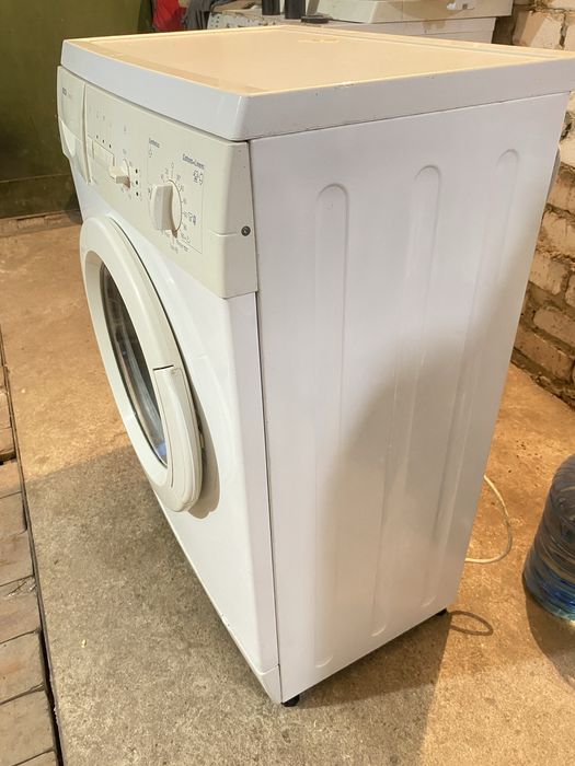 Стиральная машина bosch Maxx4