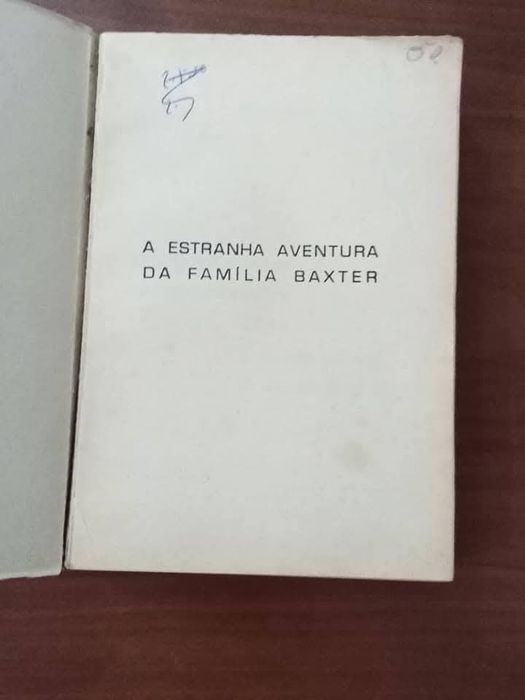 A Estranha Aventura da Família Baxter - Rusticus