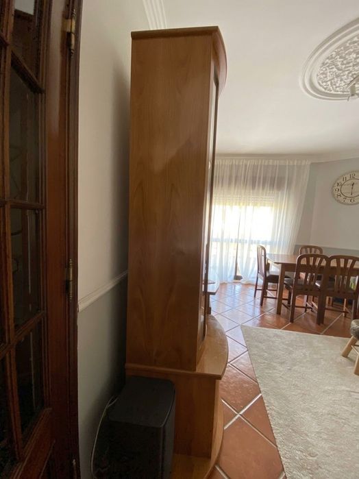 Móvel de Sala em Madeira