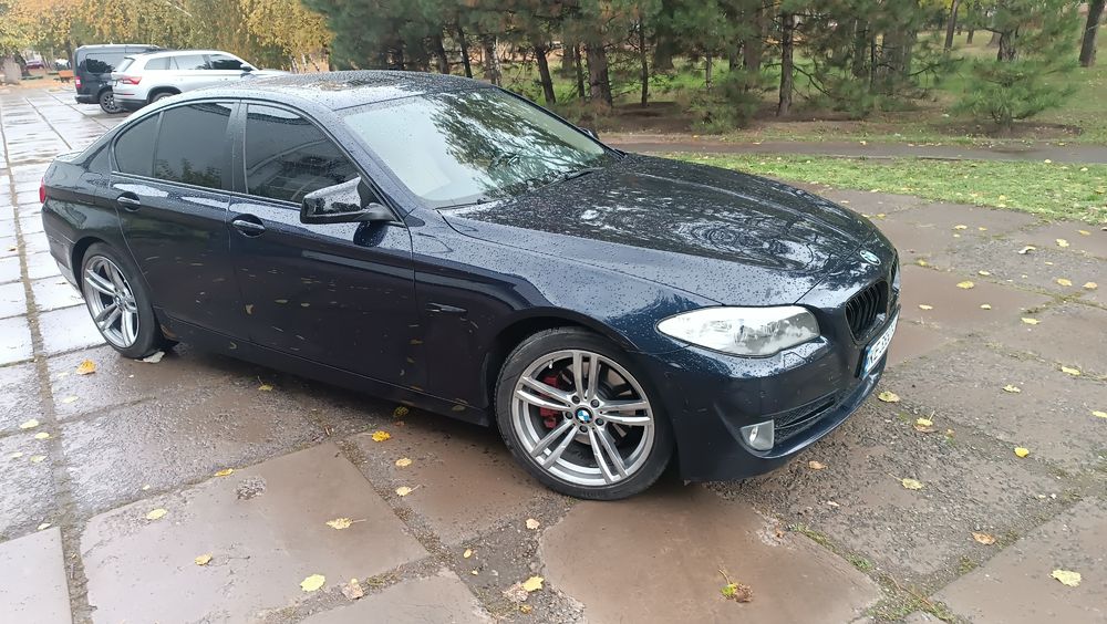 Продаю БМВ 5  ф10.