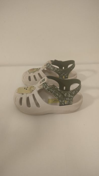 Klapki dla dziecka r. 20/21 Ipanema