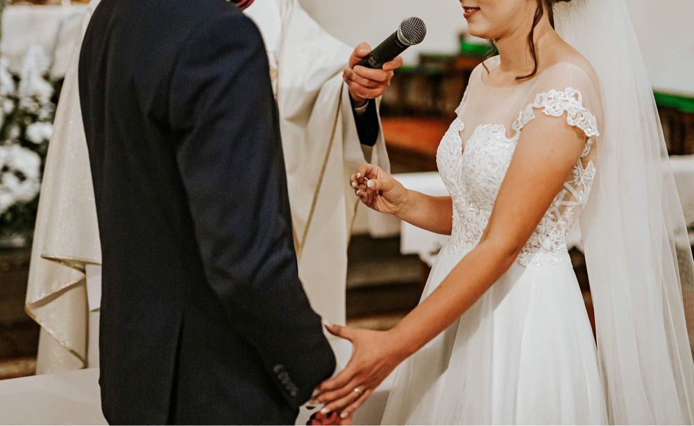 Suknia ślubna, Tom Sebastien