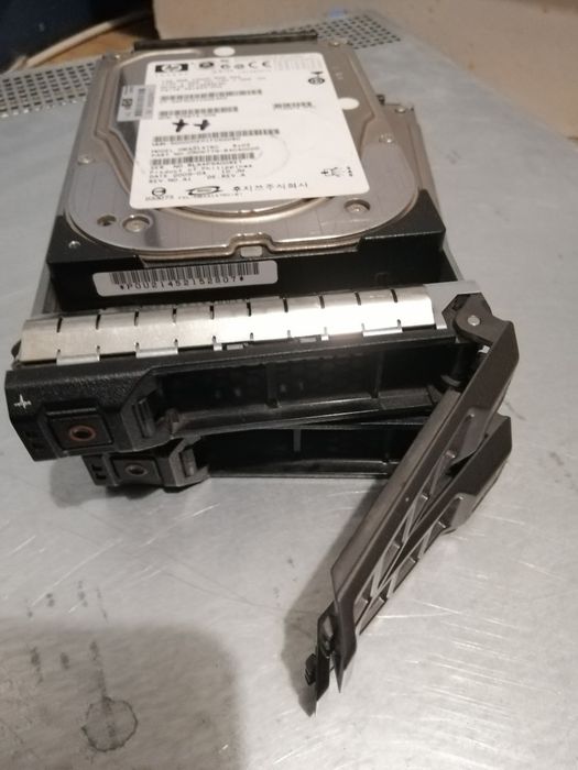 Сервер Dell R710 2xXeon SAS 6x399Gb 32Gb