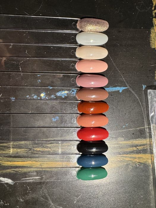 Procuro modelos manicure gel e verniz gel