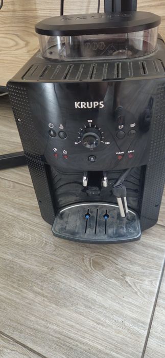 Ekspres Krups i Goetze & Jensen
Ekspres GÖTZE & JENSEN ECM500K