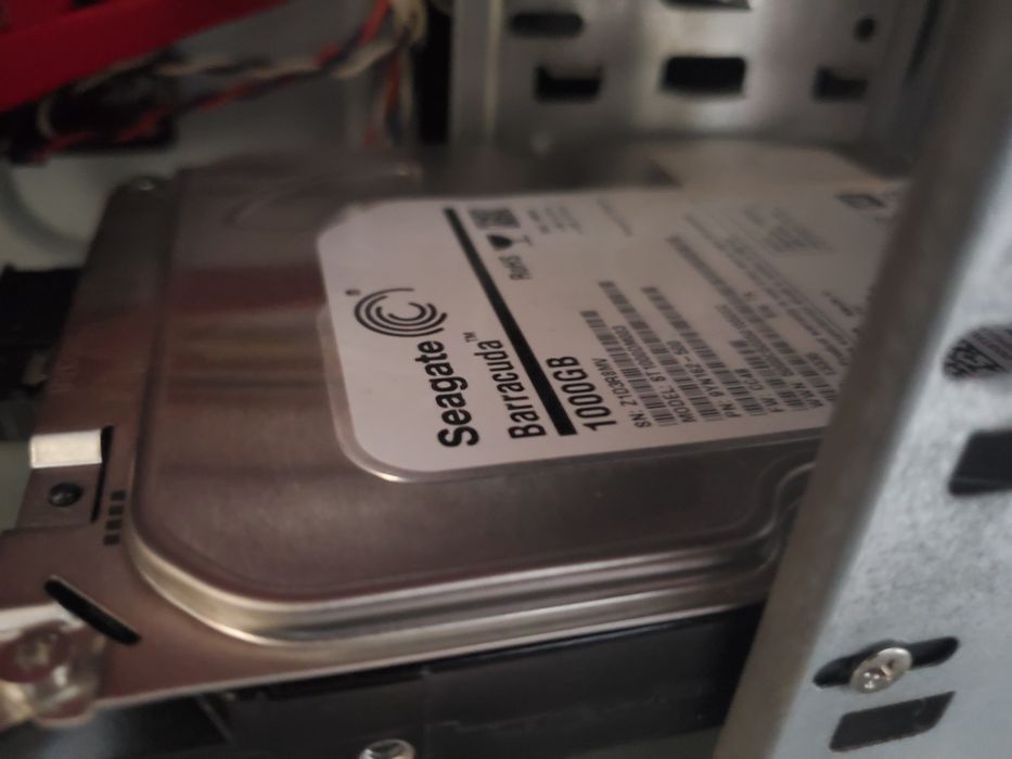 На половину ігровий ПК (Xeon E3-1230 v2 / i7-3770 / GTX 1050 / 12GB / SSD + HDD)