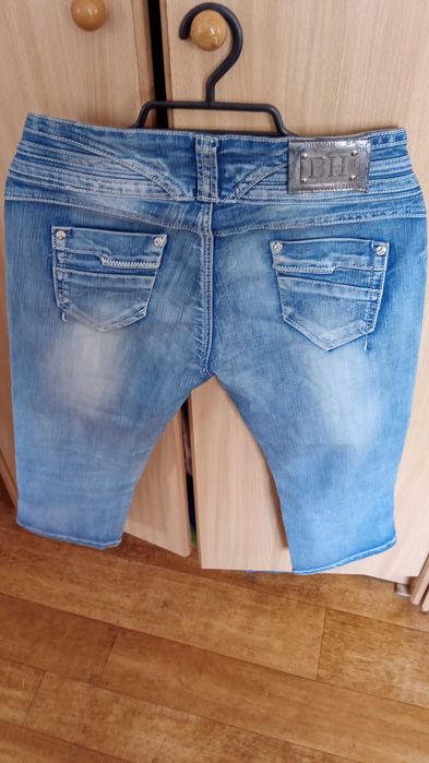 spodnie rybaczki jeansowe