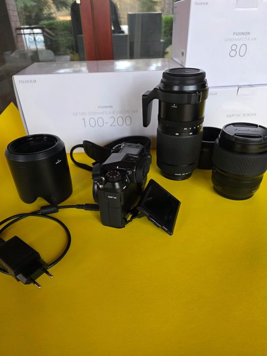 Фуджи GFX 100S Фотоаппарат, середній формат