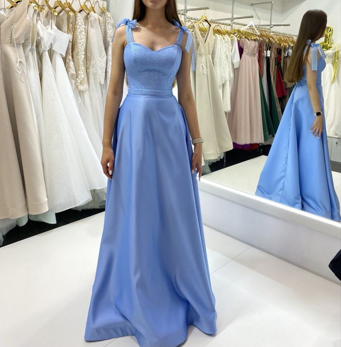 Продаю випускну сукню