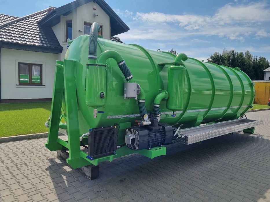 Beczka asenizacyjna nowa urządzenie hakowe Zabudowa