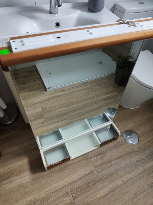 Conjunto de casa de banho: móvel com lavatório + espelho com luz — marca mdm
