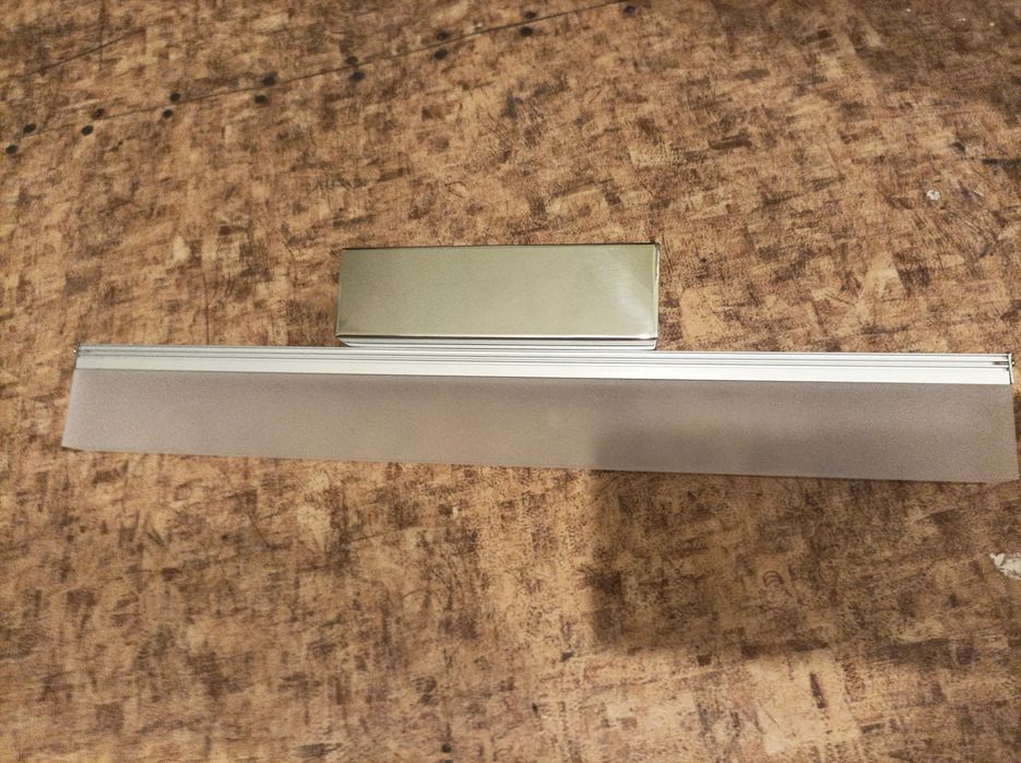 Kinkiet LED łazienkowe