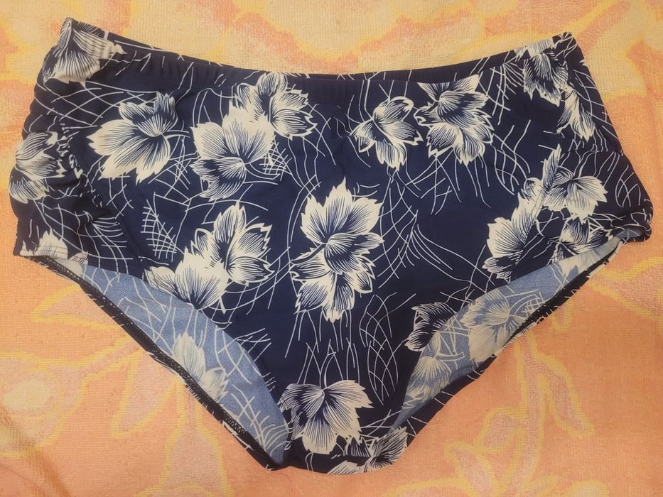 Купальник роздільний, 62 розмір