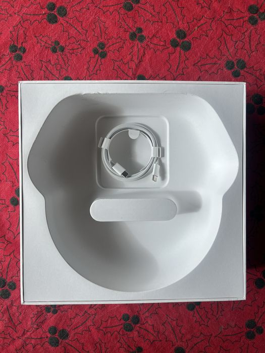 Airpods max semi novo