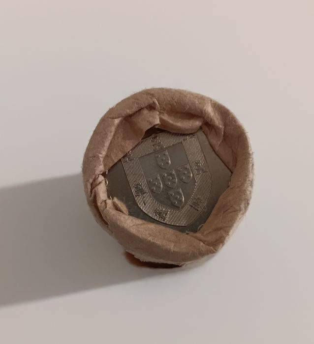 Rolo 2: Moedas 25 escudos de 1981